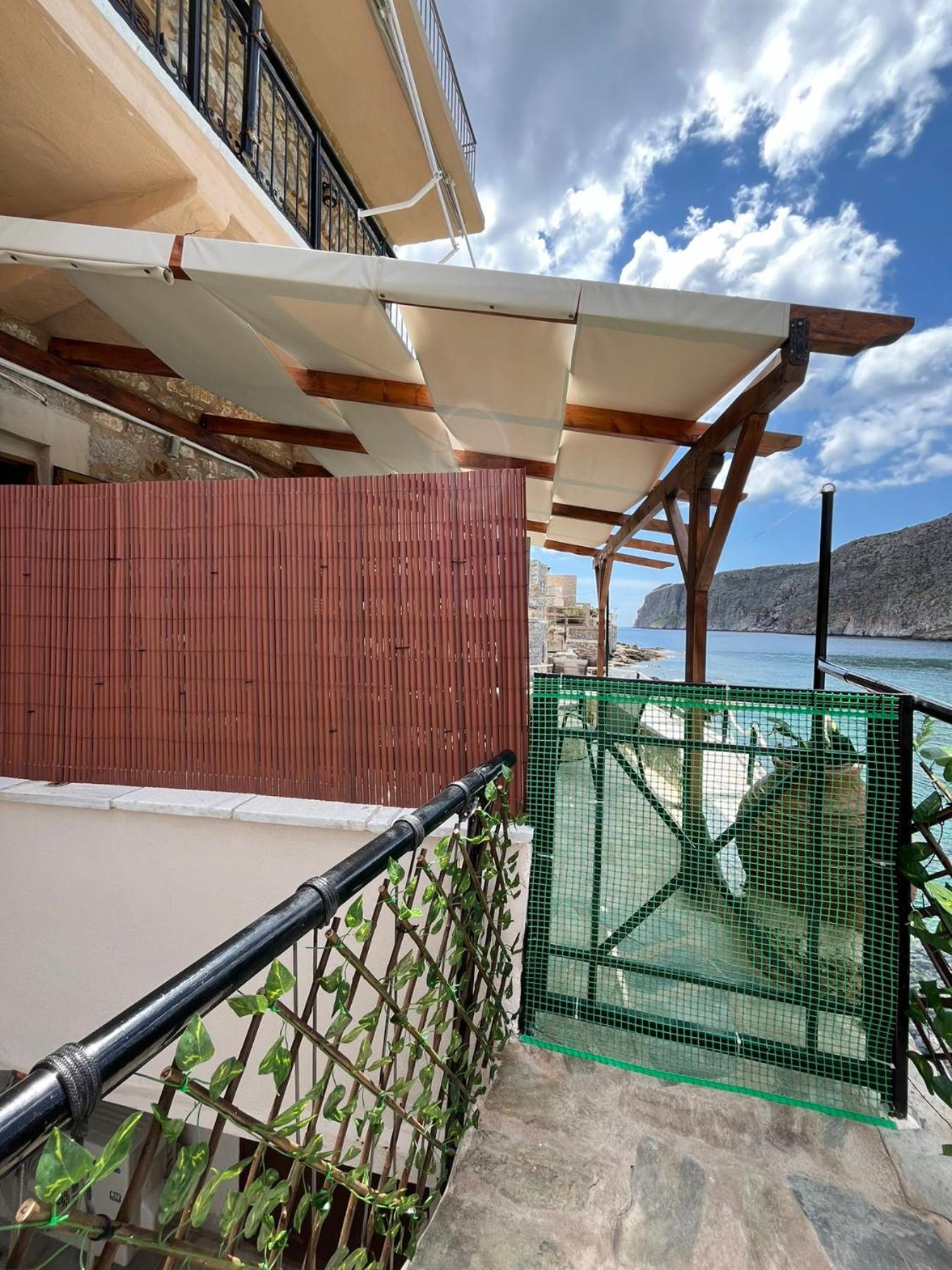 Milopetra Villa Yerolimin Luaran gambar